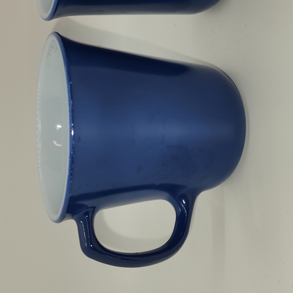 Pair of vintage Pyrex D-Handle mugs colonial blue - Picture 3 of 9